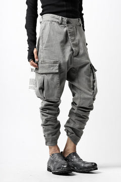 画像をギャラリービューアに読み込む, 11 BY BORIS BIDJAN SABERI CARGO POCKET PANT "P21B-F1451" (STRETCH DENIM / USED GREY)