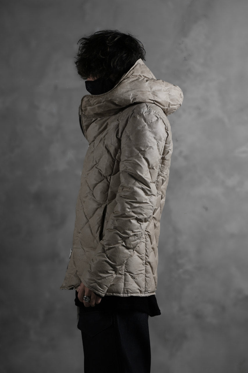 画像をギャラリービューアに読み込む, ISAMU KATAYAMA BACKLASH HOODED DOWN JACKET / WAXY KANGAROO + POLISH WHITE GOOSE (WHITE)