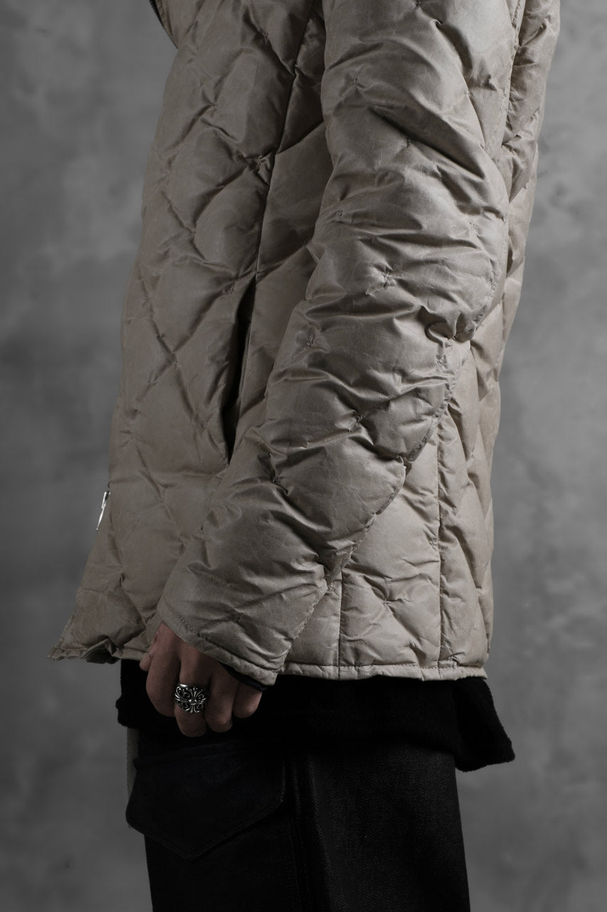 画像をギャラリービューアに読み込む, ISAMU KATAYAMA BACKLASH HOODED DOWN JACKET / WAXY KANGAROO + POLISH WHITE GOOSE (WHITE)