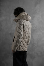 画像をギャラリービューアに読み込む, ISAMU KATAYAMA BACKLASH HOODED DOWN JACKET / WAXY KANGAROO + POLISH WHITE GOOSE (WHITE)