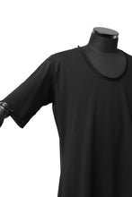 Load image into Gallery viewer, ierib exclusive raw edge Tee type-R  / light jersey (BLACK)