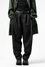 画像をギャラリービューアに読み込む, ISAMU KATAYAMA BACKLASH TAPERED TROUSERS / GARMENT NATURAL DYED LINEN CANVAS (SUMI)
