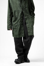画像をギャラリービューアに読み込む, ISAMU KATAYAMA BACKLASH TAPERED TROUSERS / GARMENT NATURAL DYED LINEN CANVAS (SUMI)