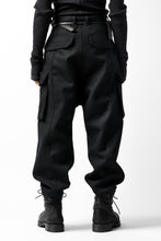 画像をギャラリービューアに読み込む, ISAMU KATAYAMA BACKLASH LOW CROTCH CARGO PANTS / CASHMERE WOOL MELTON (BLACK)