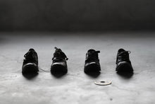 画像をギャラリービューアに読み込む, A DICIANNOVEVENTITRE A1923 DERBY SHOES 033N / HORSE FIORE OILED LEATHER (NERO)