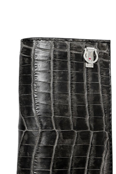 Load image into Gallery viewer, ISAMU KATAYAMA BACKLASH CROCODILE LONG WALLET / (SUMI DYED GREY)