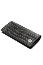 Load image into Gallery viewer, ISAMU KATAYAMA BACKLASH CROCODILE LONG WALLET / (SUMI DYED GREY)