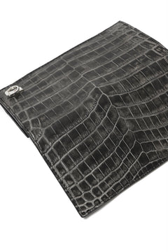 Load image into Gallery viewer, ISAMU KATAYAMA BACKLASH CROCODILE LONG WALLET / (SUMI DYED GREY)