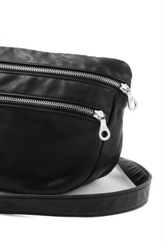 Load image into Gallery viewer, ISAMU KATAYAMA BACKLASH STRAP ZIP BAG / MONOCHROME LUXURY STEER (BLACK)