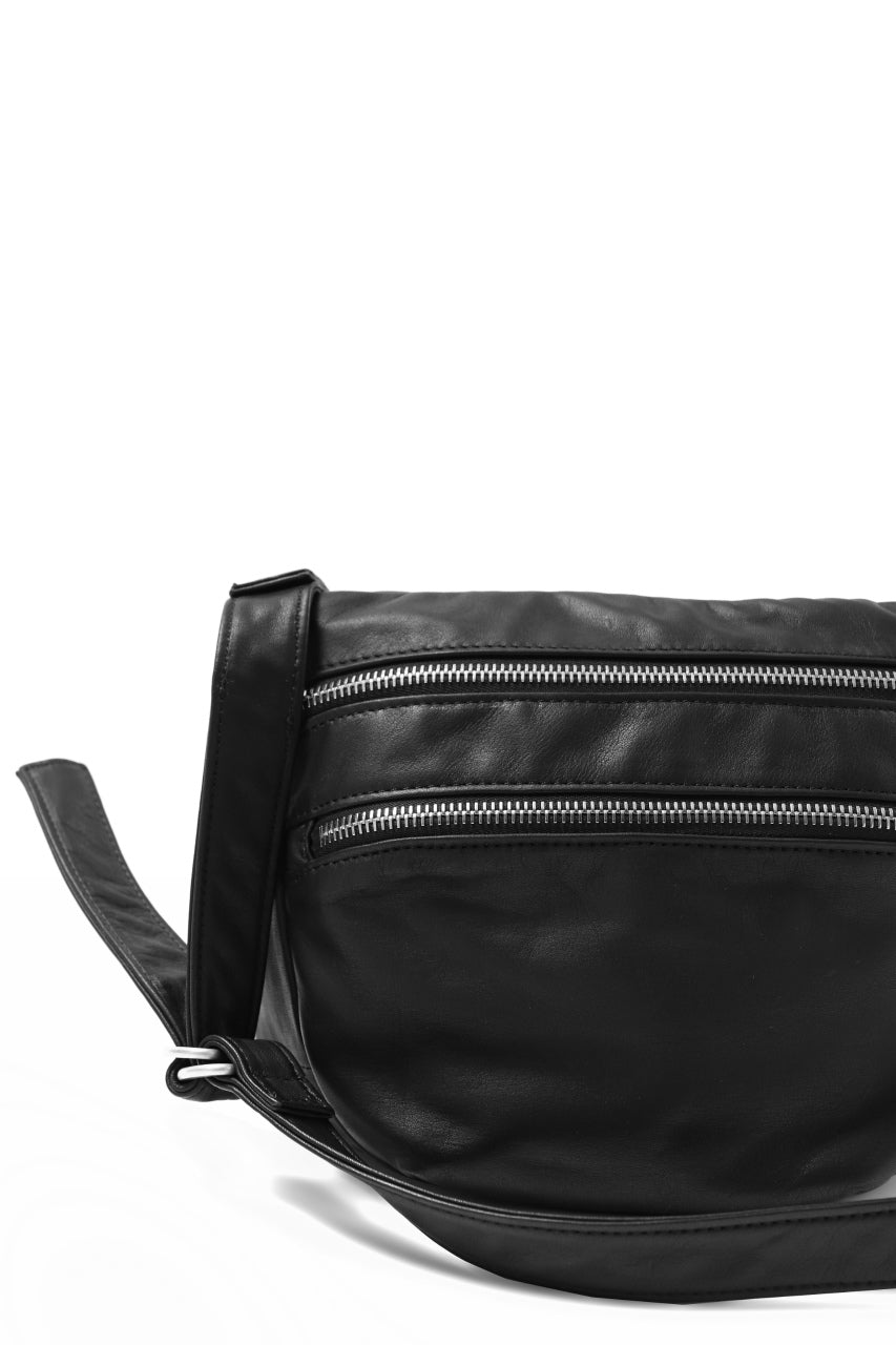 Load image into Gallery viewer, ISAMU KATAYAMA BACKLASH STRAP ZIP BAG / MONOCHROME LUXURY STEER (BLACK)