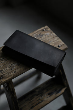 Load image into Gallery viewer, ISAMU KATAYAMA BACKLASH LONG FOLD WALLET / GUIDI OILED CALF (BLACK)