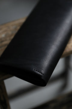 Load image into Gallery viewer, ISAMU KATAYAMA BACKLASH LONG FOLD WALLET / GUIDI OILED CALF (BLACK)