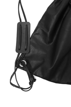 Load image into Gallery viewer, ISAMU KATAYAMA BACKLASH DRAWSTRING BACKPACK / MONOCHROME LUXURY STEER (BLACK)