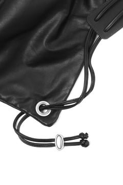 Load image into Gallery viewer, ISAMU KATAYAMA BACKLASH DRAWSTRING BACKPACK / MONOCHROME LUXURY STEER (BLACK)