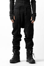 画像をギャラリービューアに読み込む, 11 BY BORIS BIDJAN SABERI JOGGER PANT "P13-F-1235" (HEAVY SWEAT / BLACK DYE)
