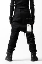 画像をギャラリービューアに読み込む, 11 BY BORIS BIDJAN SABERI JOGGER PANT "P13-F-1235" (HEAVY SWEAT / BLACK DYE)