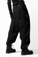 画像をギャラリービューアに読み込む, SOSNOVSKA WEIGHTY COVER PANTS (BLACK)