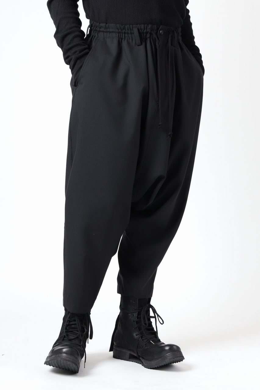 Load image into Gallery viewer, Y's BANG ON! No.9 SAROUEL WOOL TROPICAL PANTS (BLACK)
