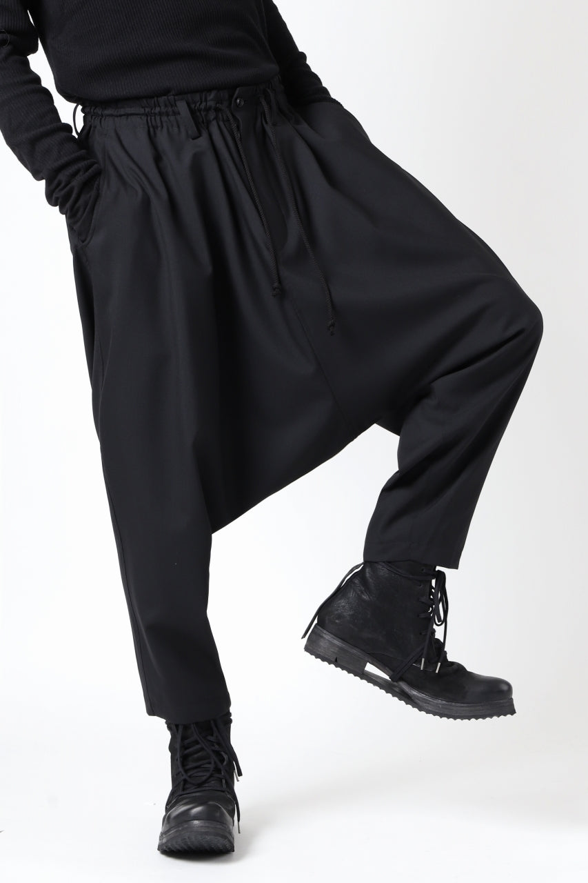 Load image into Gallery viewer, Y's BANG ON! No.9 SAROUEL WOOL TROPICAL PANTS (BLACK)
