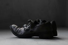 画像をギャラリービューアに読み込む, A DICIANNOVEVENTITRE A1923 DERBY SHOES 033N / HORSE FIORE OILED LEATHER (NERO)