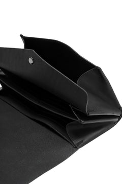 Load image into Gallery viewer, ISAMU KATAYAMA BACKLASH LONG FOLD WALLET / GUIDI OILED CALF (BLACK)