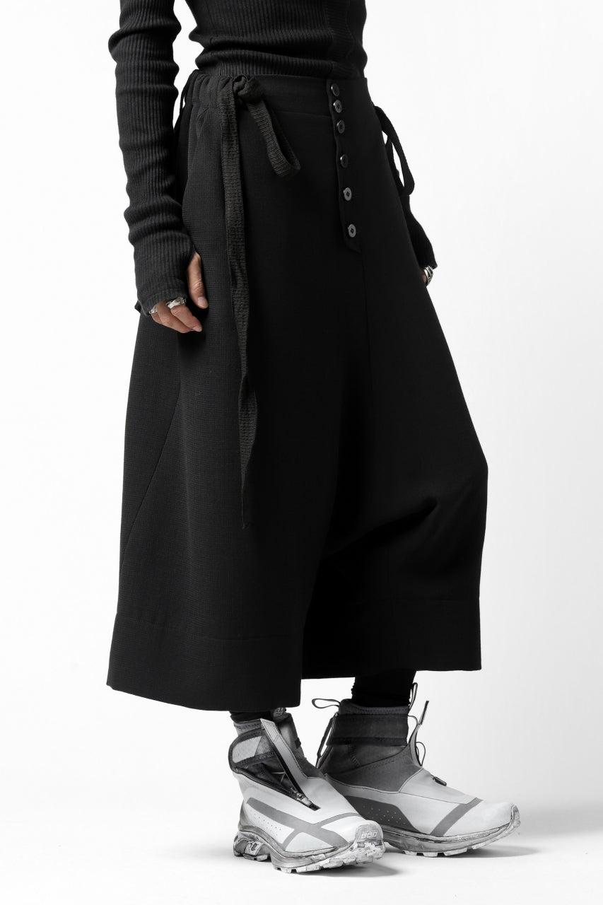 画像をギャラリービューアに読み込む, SOSNOVSKA exclusive VOLUME WOOLEN WIDE PANTS (BLACK)