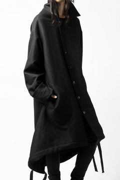 画像をギャラリービューアに読み込む, SOSNOVSKA REVERSIBLE UNINHIBITED RAIN COAT UREAN (BLACK)