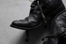 画像をギャラリービューアに読み込む, A DICIANNOVEVENTITRE A1923 DERBY SHOES 033N / HORSE FIORE OILED LEATHER (NERO)