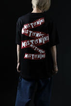 画像をギャラリービューアに読み込む, mastermind JAPAN POCKET DETAIL REGULARFIT T-SHIRT (BLACK)