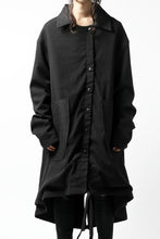 画像をギャラリービューアに読み込む, SOSNOVSKA REVERSIBLE UNINHIBITED RAIN COAT UREAN (BLACK)