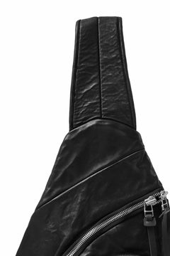 Load image into Gallery viewer, ISAMU KATAYAMA BACKLASH ONE SHOULDER BAG / Italy Shoulder Object Dyed (BLACK)
