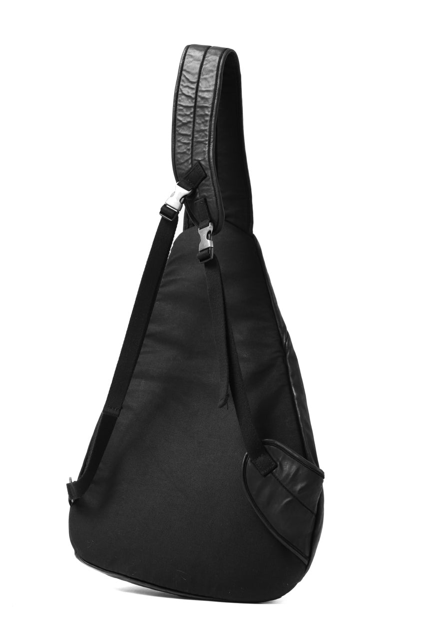 Load image into Gallery viewer, ISAMU KATAYAMA BACKLASH ONE SHOULDER BAG / Italy Shoulder Object Dyed (BLACK)
