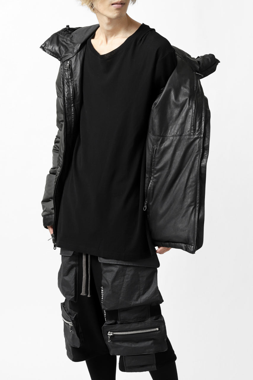 Load image into Gallery viewer, ISAMU KATAYAMA BACKLASH xx NANGA REVERSIBLE AURORA DOWN JACKET / KANGAROO + NYLON x POLISH WHITE GOOSE (BLACK x GREY)