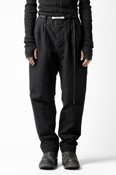 画像をギャラリービューアに読み込む, KLASICA MORROW-OCN TAPERED TROUSERS / IKAT DYED STRIPE COTTON  (CARBON)
