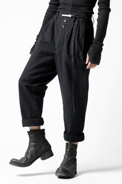 画像をギャラリービューアに読み込む, KLASICA MORROW-OCN TAPERED TROUSERS / IKAT DYED STRIPE COTTON  (CARBON)