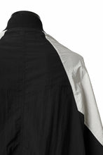 画像をギャラリービューアに読み込む, A.F ARTEFACT LIGHTWEIGHT BOMBER-JACKET (BLACK x L.GREY)