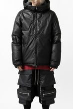 Load image into Gallery viewer, ISAMU KATAYAMA BACKLASH xx NANGA REVERSIBLE AURORA DOWN JACKET / KANGAROO + NYLON x POLISH WHITE GOOSE (BLACK x GREY)
