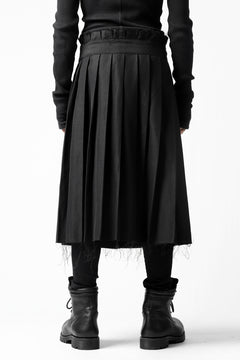画像をギャラリービューアに読み込む, KLASICA CIGAR WRAP PLEATS SKIRT / SERGE WOOL&RAMIE (IRON)