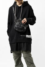 Load image into Gallery viewer, ISAMU KATAYAMA BACKLASH STRAP ZIP BAG / MONOCHROME LUXURY STEER (BLACK)