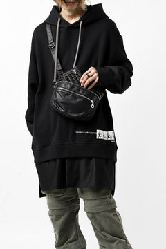 Load image into Gallery viewer, ISAMU KATAYAMA BACKLASH STRAP ZIP BAG / MONOCHROME LUXURY STEER (BLACK)