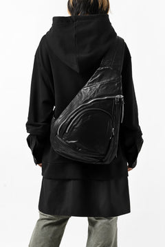 Load image into Gallery viewer, ISAMU KATAYAMA BACKLASH ONE SHOULDER BAG / Italy Shoulder Object Dyed (BLACK)