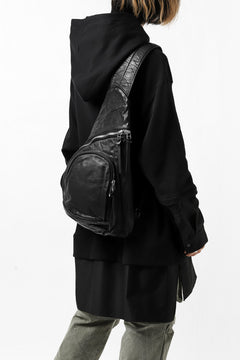 Load image into Gallery viewer, ISAMU KATAYAMA BACKLASH ONE SHOULDER BAG / Italy Shoulder Object Dyed (BLACK)