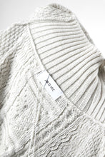画像をギャラリービューアに読み込む, D-VEC WarmdArt® HIGH-NECKED FISHERMANS KNIT (SHELL WHITE)