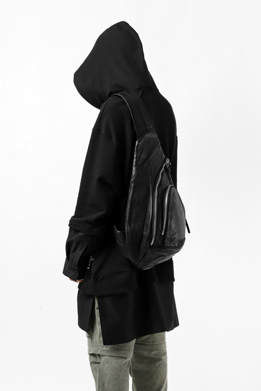 Load image into Gallery viewer, ISAMU KATAYAMA BACKLASH ONE SHOULDER BAG / Italy Shoulder Object Dyed (BLACK)