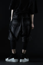 画像をギャラリービューアに読み込む, mastermind JAPAN STRIPED SHORT PANTS / PILE JERSEY (BLACK x GREY)