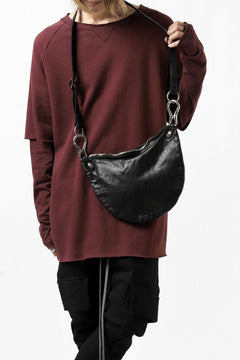 Load image into Gallery viewer, ISAMU KATAYAMA BACKLASH 2WAY BAM BAG / Italy Shoulder Object Dyed (BLACK)