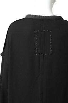 画像をギャラリービューアに読み込む, SOSNOVSKA COLLAPSED PLANK SHIRT-PULLOVER (BLACK)