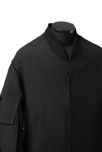 画像をギャラリービューアに読み込む, SOSNOVSKA exclusive WIDE PATCH POCKET BOMBER JACKET (BLACK)