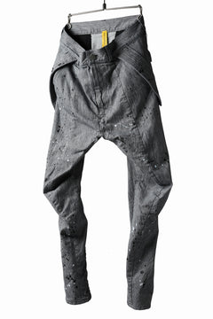 画像をギャラリービューアに読み込む, DEFORMATER.® "SPLASH" SLIM FIT JEANS WITH FLAP DETAIL / VERTICAL DENIM (ASPHALT)