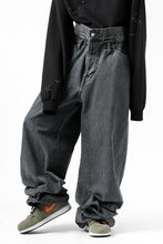 画像をギャラリービューアに読み込む, FACETASM SUPER BIG DENIM PANTS (BLACK)